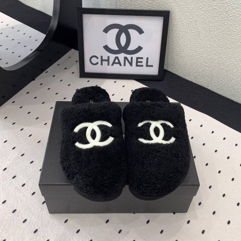 Ch*el slippers